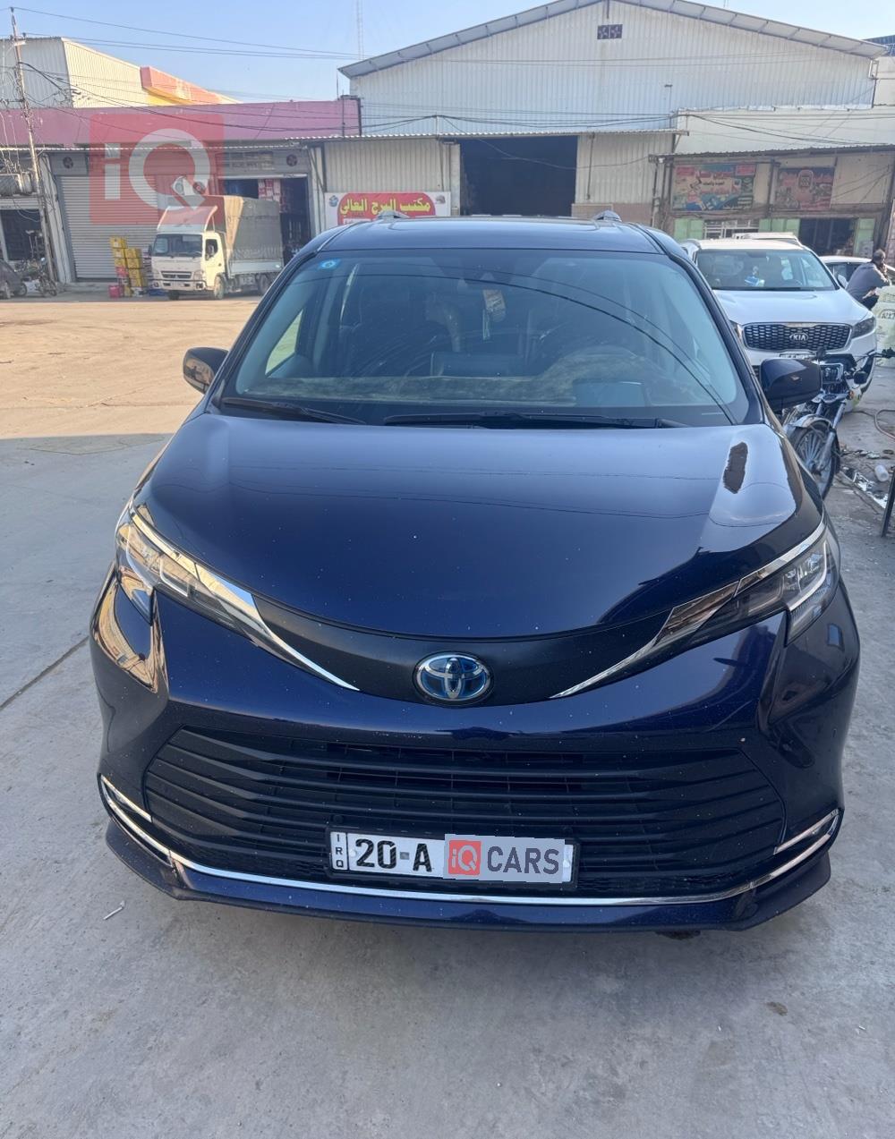 تويوتا سيينا